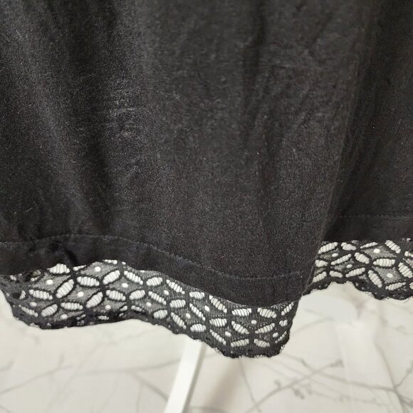 Roz & Ali Black Stretch Knit Jewel Necklace V-Neck Dress - Picture 4 of 9